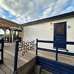 Cozy Escape Beach&nature Near Den Bosch - 4 Ps Met Veel Privacy En Rust! Chalé