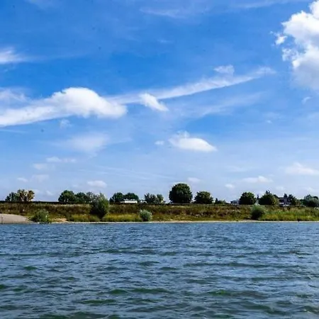 Cozy Escape Beach&nature Near Den Bosch - 4 Ps Met Veel Privacy En Rust! Chalé