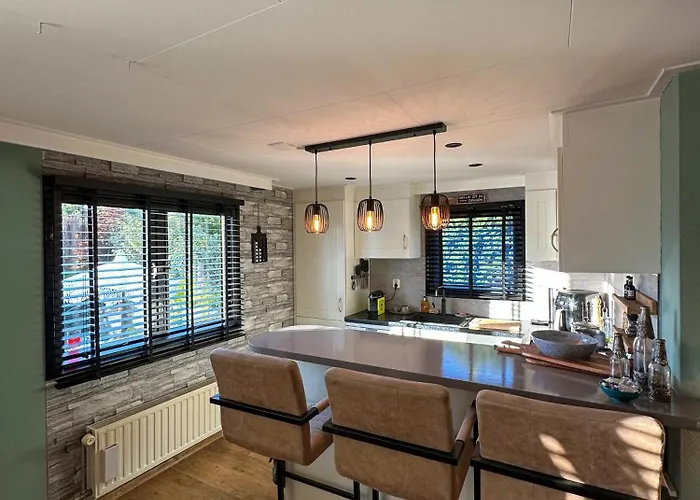 Domek alpejski Cozy Escape Near Den Bosch - 4 Ps Met Veel Privacy En Rust! *